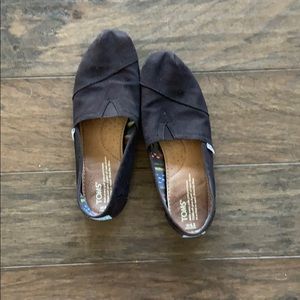 Black on Black Toms Alpargata slip on shoes